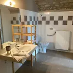 Hotel De 2*