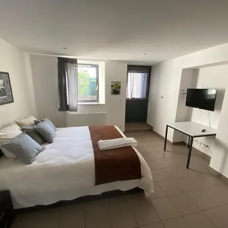 De Hotel Thelis-la-Combe
